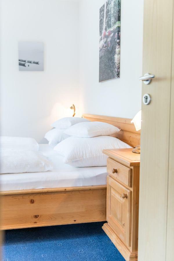 Pension Klausthaler Hotel Meltina Bagian luar foto